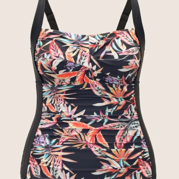 BloomChic Plus size Tropical Print Patchwork Crossover Gathered Swim Top 4XL - Picture 3 of 4